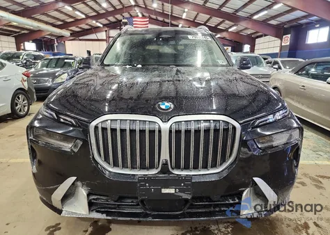 2023 BMW X7 xDrive40I z USA, uszkodzony, nr VIN 5UX23EM00P9S06012